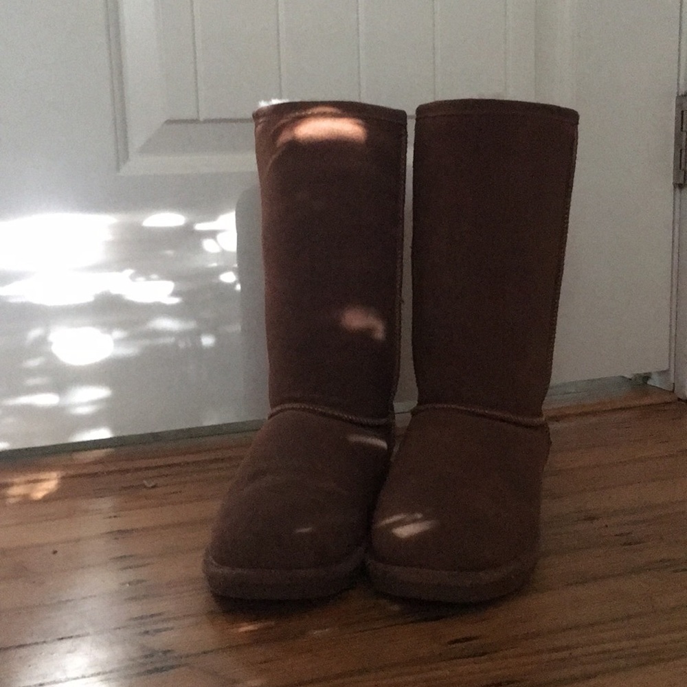 Bear Paw Uggs